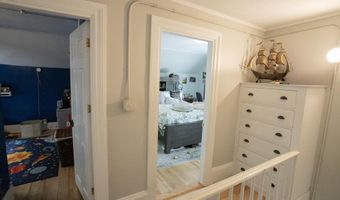 267 Pine St, Bangor, ME 04401