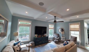 128 30th St, Avalon, NJ 08202