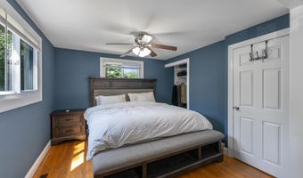 110 Pennsylvania Ave, Absecon, NJ 08201