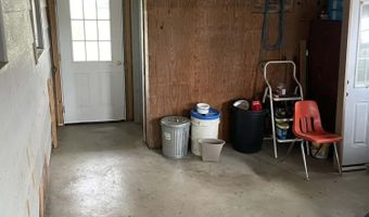 2174 County Road A-425, Ava, MO 65608