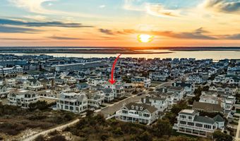 162 76th St, Avalon, NJ 08202