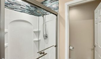 2445 Harbor Landing Cir, Anchorage, AK 99515