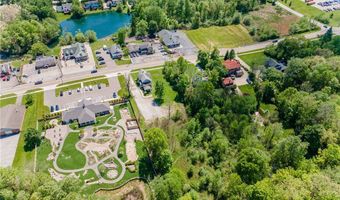 221 E Garfield Rd, Aurora, OH 44202