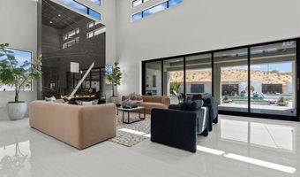82 Glade Hollow Dr, Las Vegas, NV 89135