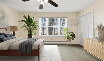 53 Northshore Dr, Burlington, VT 05408