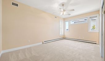 1100 Island Dr, Bayville, NJ 08721