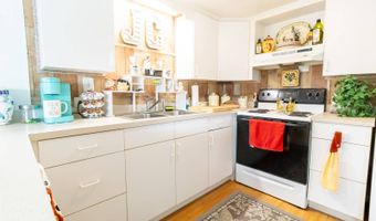 1222 W BOHLAND St, Avon Park, FL 33825