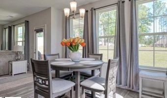 4002 Hometown Way, Boiling Springs, SC 29316