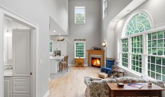9 Storybrook Ln, Amherst, NH 03031