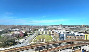 2451 MIDTOWN Ave 219, Alexandria, VA 22303