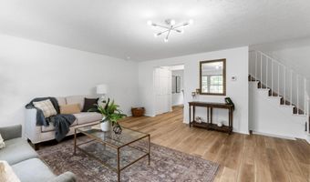 2866 Kingsrowe Ct 38, Columbus, OH 43209