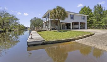 4229 21st Ave, Bay St. Louis, MS 39520
