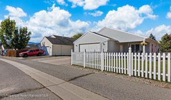 321 Columbine Dr, Rifle, CO 81650