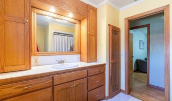 1132 Westover Dr, Anson, TX 79501