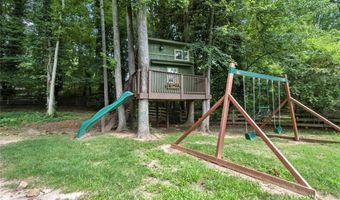 184 Cold Creek Dr, Alpharetta, GA 30009