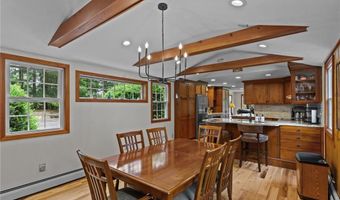 95 Lakehurst Dr, Coventry, RI 02816