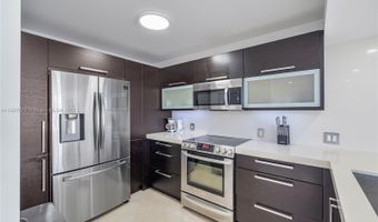 3675 N Country Club Dr 2303, Aventura, FL 33180