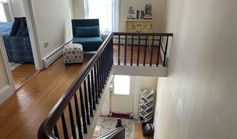 41 Grove St, Belfast, ME 04915