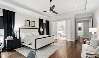 1012 Summit View Ln, Alpharetta, GA 30004