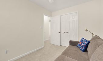 3034 S GLEBE Rd, Arlington, VA 22206