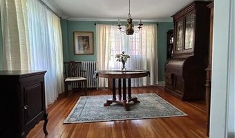 7 Verndale Cir, Bristol, RI 02809