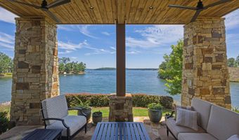 114 Sailors Pt, Alexander City, AL 35010