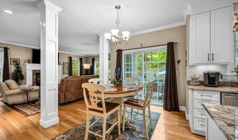 16 Sweetheart Mountain Rd, Canton, CT 06019