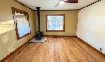 9372 State Highway PP, Ava, MO 65608