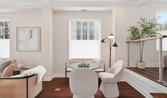 155 W 9th St 1, Boston, MA 02127