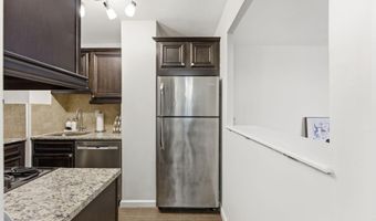 2030 N ADAMS St 911, Arlington, VA 22201