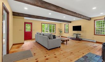 6 Winterberry Dr, Amherst, NH 03031