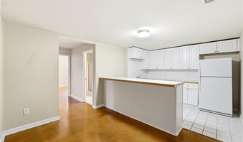 5145 Harbour Ridge Dr, Alpharetta, GA 30005