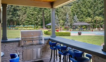 11119 SE LINNY Ln, Boring, OR 97009
