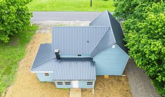 313 S Oak St, Albion, IN 46701