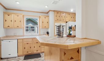 705 38th St, Des Moines, IA 50312