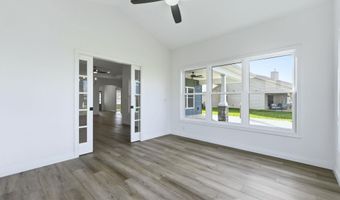 2021 Approach Dr, Auburn, IN 46706