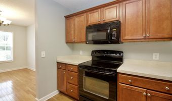 129 Lori Ln, Aberdeen, NC 28315