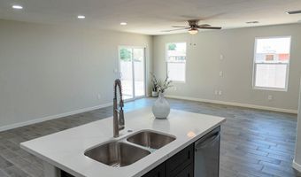 10398 W Midnight Dr, Arizona City, AZ 85123