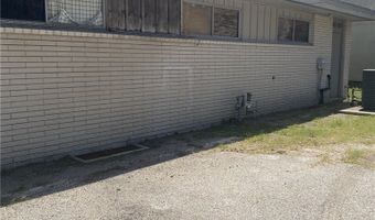 1007 E 6th St, Alice, TX 78332
