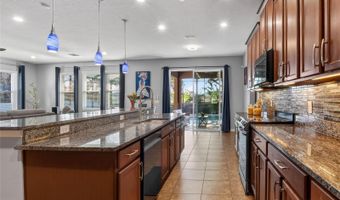 232 MAGNETA Loop, Auburndale, FL 33823