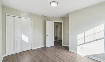 715 Grand Ave, Ames, IA 50010