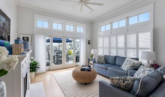 253 35th St, Avalon, NJ 08202