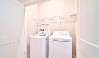 20285 NEWFOUNDLAND Sq, Ashburn, VA 20147
