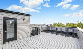 88 W 20TH St 2, Bayonne, NJ 07002