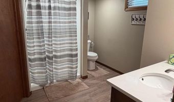 517 N Putnam St, Algona, IA 50511