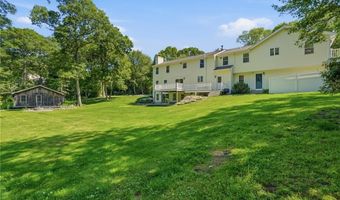 71 Rolling Hill Dr, Exeter, RI 02822