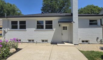 316 N Reuter Dr, Arlington Heights, IL 60005