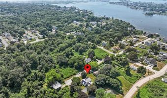 1 Irvings Path, Narragansett, RI 02882
