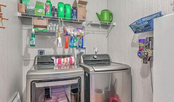 208 Catfish Landing Cir, Bonneau, SC 29431