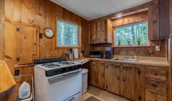 396 Mica Point Rd, Barrington, NH 03825